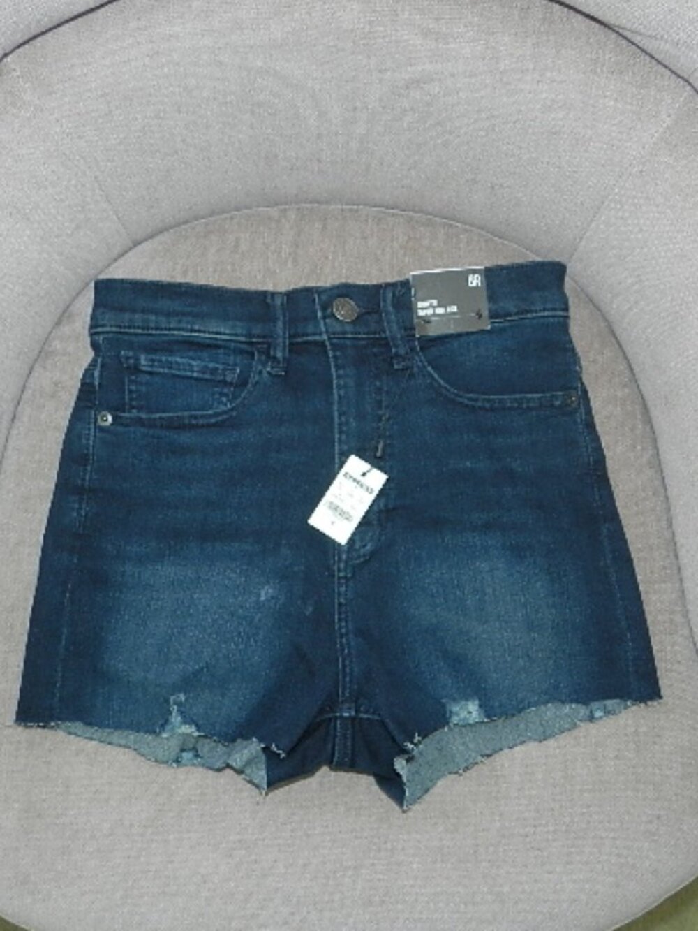 NWT Express Shortie Super High Rise Denim Jean Shorts Size 6